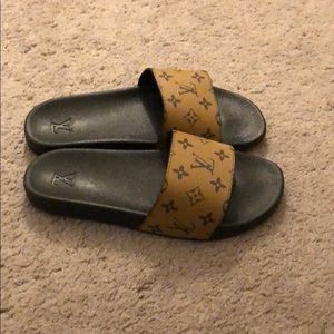Louis Vuitton Waterfront mule sandals